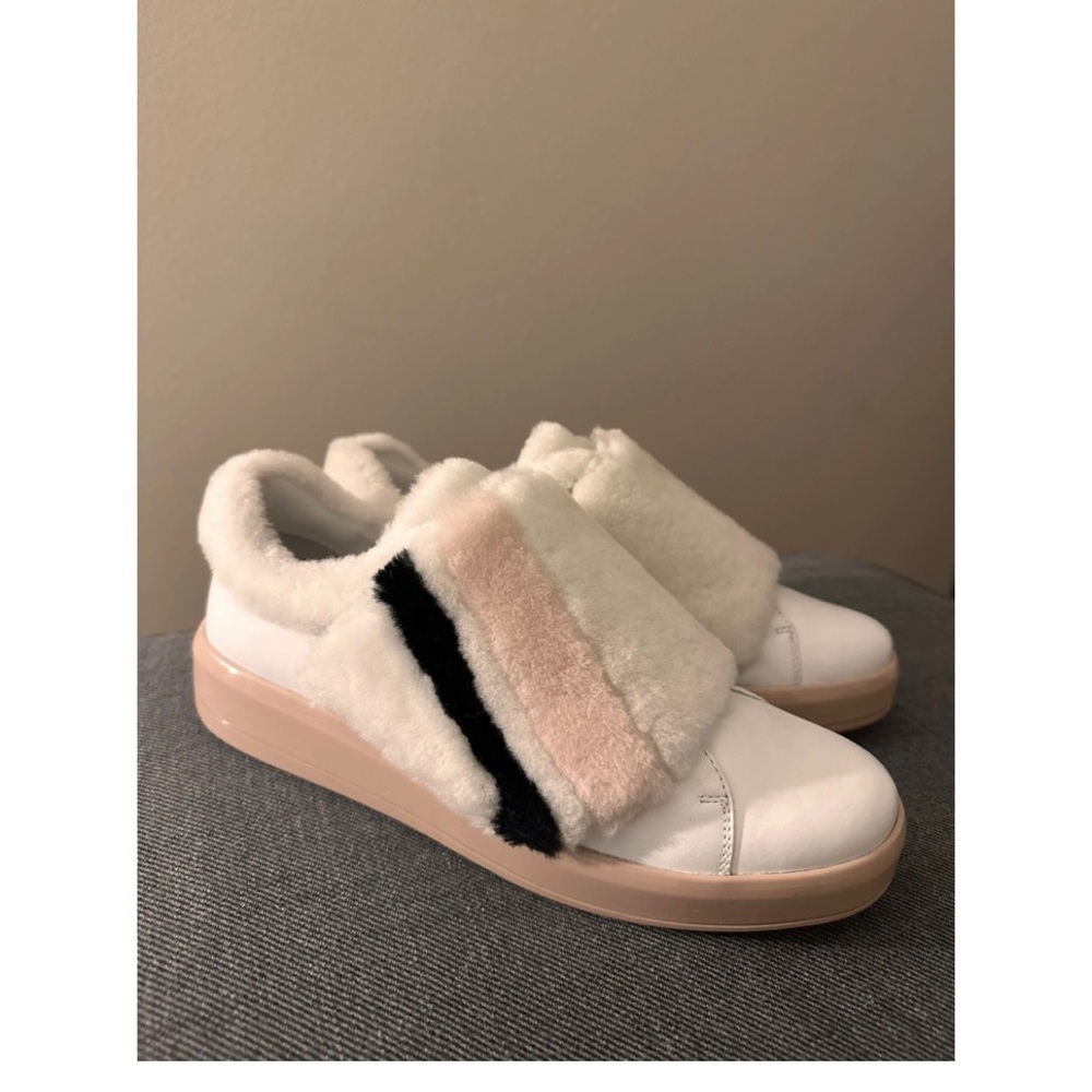 Prada sneakers, almost new!